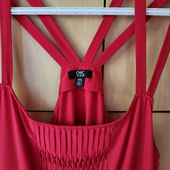 Gorgeous Red Romper Style Dress - Picture 10 of 11